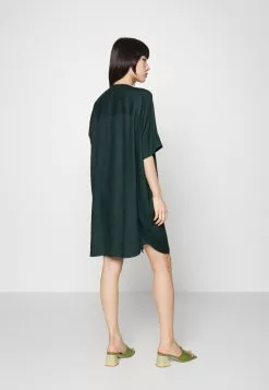 Monki Blousejurk - Green Dark -Monki Verkoop 09f084dd452545eaa30afe06912bb723