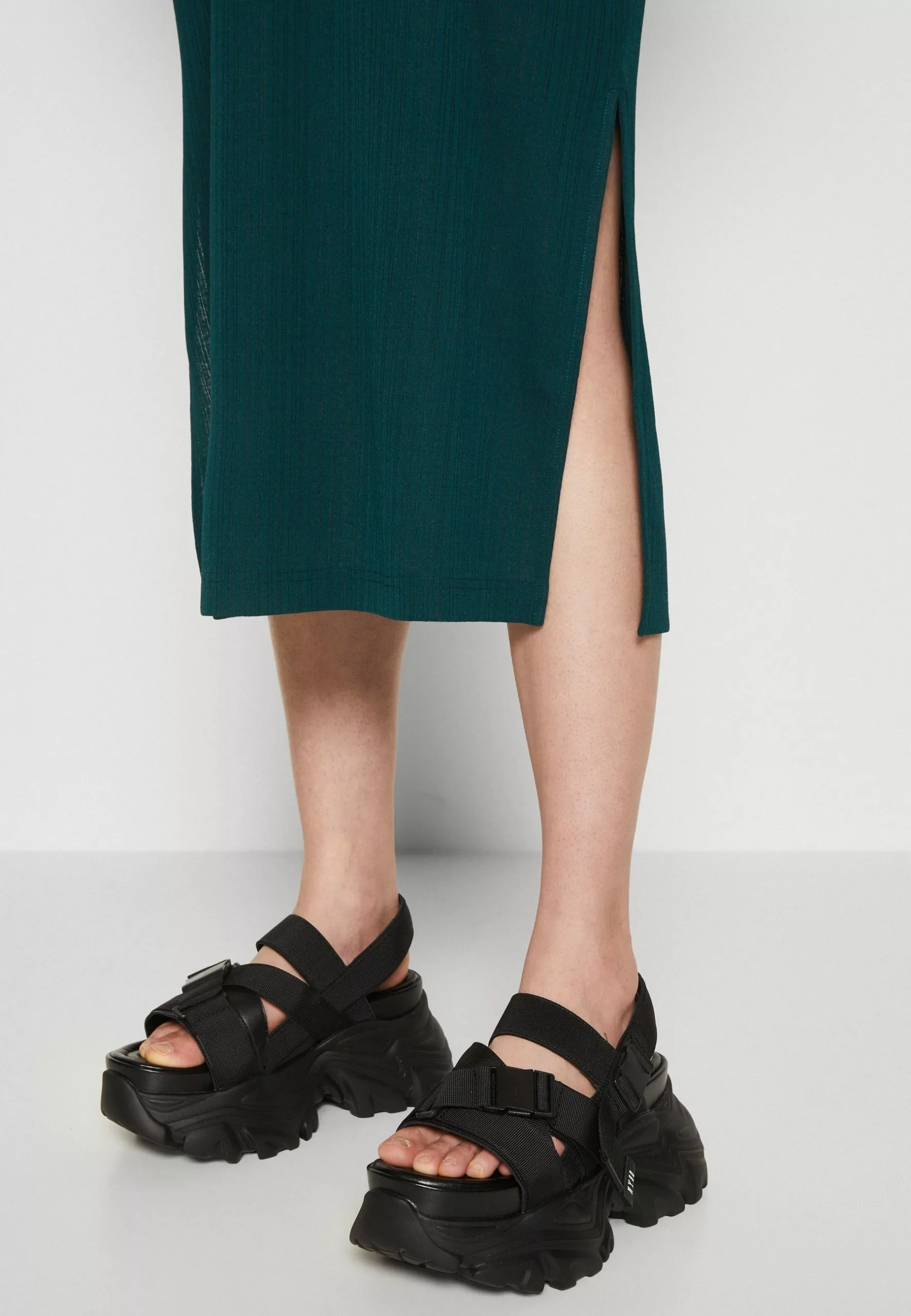 Monki Jerseyjurk - Dark Green 8 Monki Jerseyjurk - Dark Green - Afbeelding 6