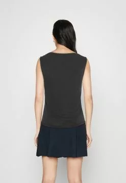 Monki Top - Black Dark -Monki Verkoop 11e370026f434967afb48acdce3a45eb