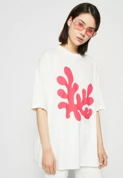 Monki T-Shirt Basic - Pink/Off-White 11 Monki T-Shirt Basic - Pink/Off-White -Monki Verkoop 24376c57951941c184cc23a59f9da49d