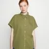 Monki Overhemdblouse - Green 2 Monki Overhemdblouse - Green -Monki Verkoop 2d20c8c8fc25421e906b1b900abedf37