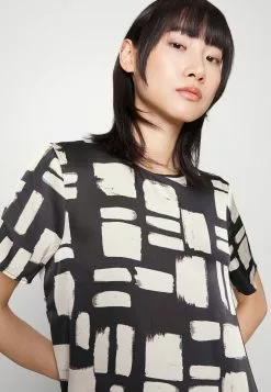 Monki Jurk - Black/White -Monki Verkoop 30fa89e6d53846ceadc2f5edd65a5ec7