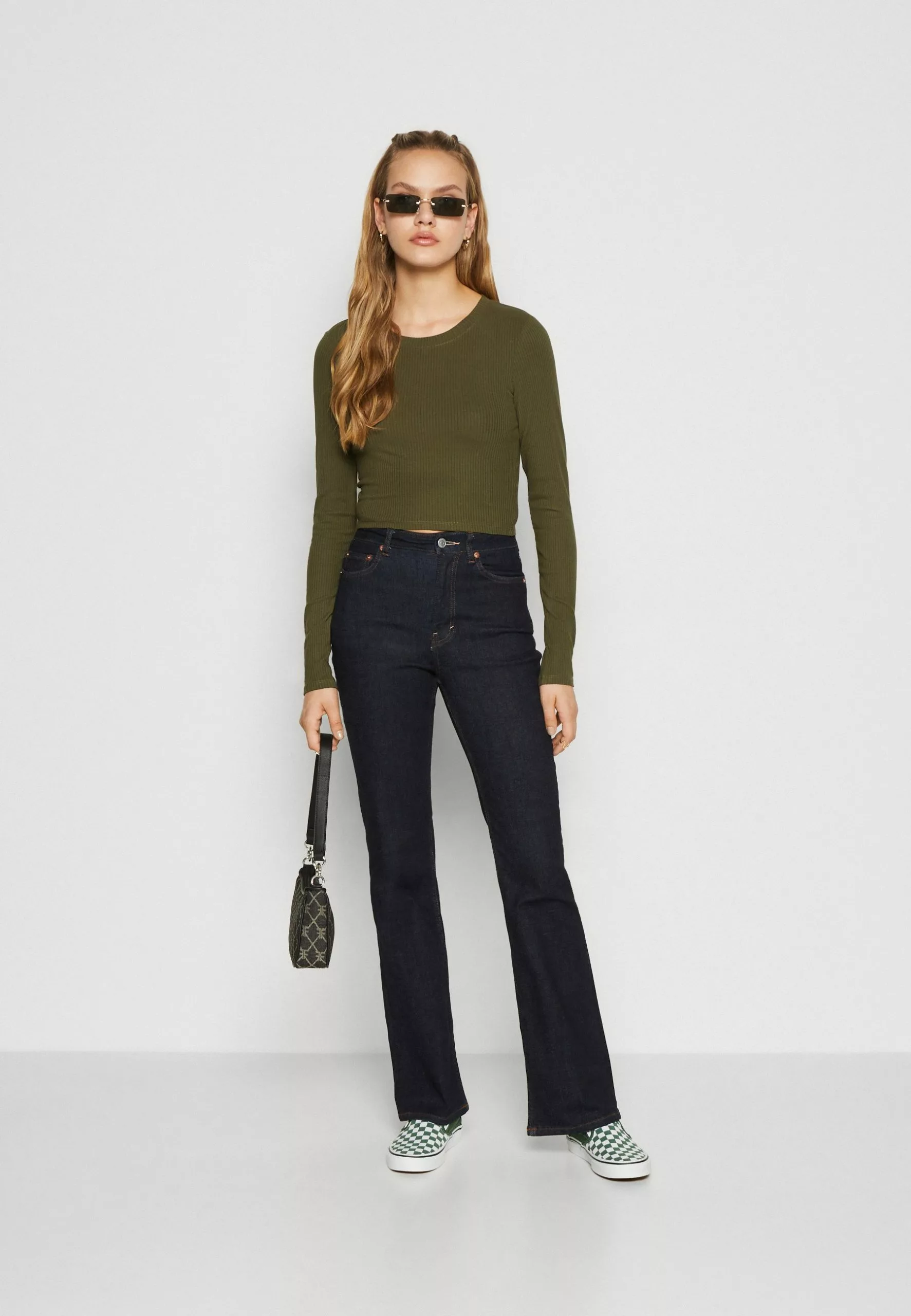 Monki Longsleeve - Khaki 4 Monki Longsleeve - Khaki - Afbeelding 2