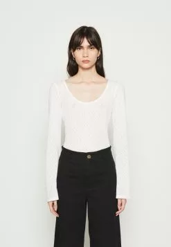 Monki Trui - White Light