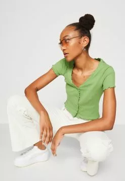 Monki T-Shirt Print - Green Medium -Monki Verkoop 35052163635049d8b7550ee9b307a57e