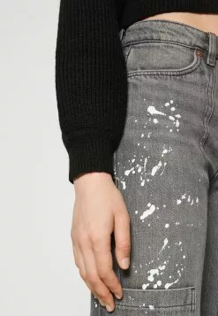 Monki Trui - Black Dark 13 Monki Trui - Black Dark -Monki Verkoop 3cb9f59e122a4436b1004fd9ea7de432