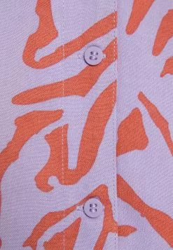 Monki Overhemdblouse - Lilac/Purple Light -Monki Verkoop 3f616cd810a14a58a7e4a65ec82703b7