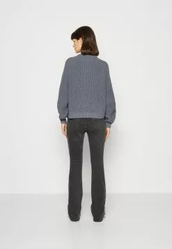 Monki Trui - Light Grey 10 Monki Trui - Light Grey -Monki Verkoop 4e5b7db1bb40468fb1335b760ec6d48f