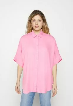 Monki Luca- Overhemdblouse - Pink