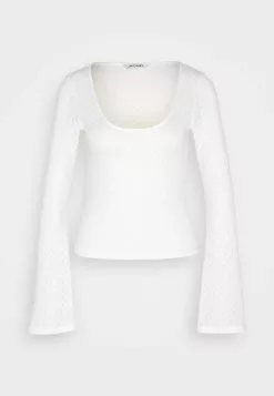 Monki Trui - White Light -Monki Verkoop 52ee16ccefdf457ab7019c4960b3144b