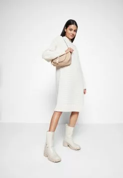 Monki Gebreide Jurk - Of White -Monki Verkoop 59fa64d7fe1349e7a5aa48ed08659940