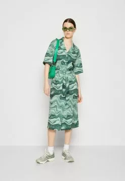 Monki Verkoop -Monki Verkoop 5c64fdc922dd4ab7887571d0eb441b03