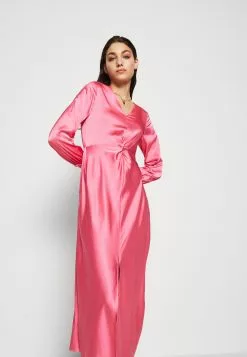 Monki Cocktailjurk - Pink -Monki Verkoop 5d3c8e97c2804149b1347f181567c651