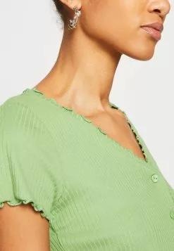 Monki T-Shirt Print - Green Medium -Monki Verkoop 5fb67da50fab48638556c9166ae000af