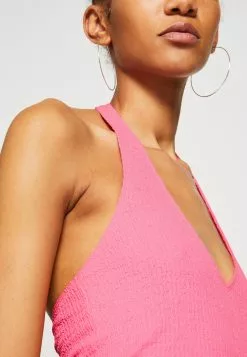 Monki Top - Pink 13 Monki Top - Pink -Monki Verkoop 6181acd3eb074b4bbc8daa06cb0e4c04