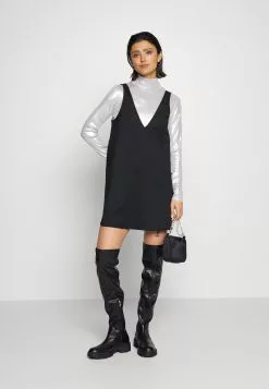 Monki Verkoop -Monki Verkoop 63250728867e42d986098fb5a1ee70e8