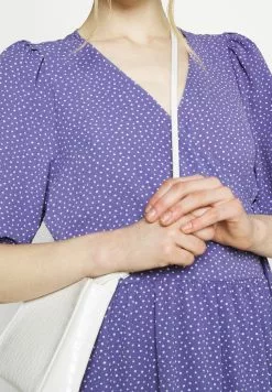 Monki Jurk - Lilac -Monki Verkoop 6534774055794d3880dc7d41f4520519