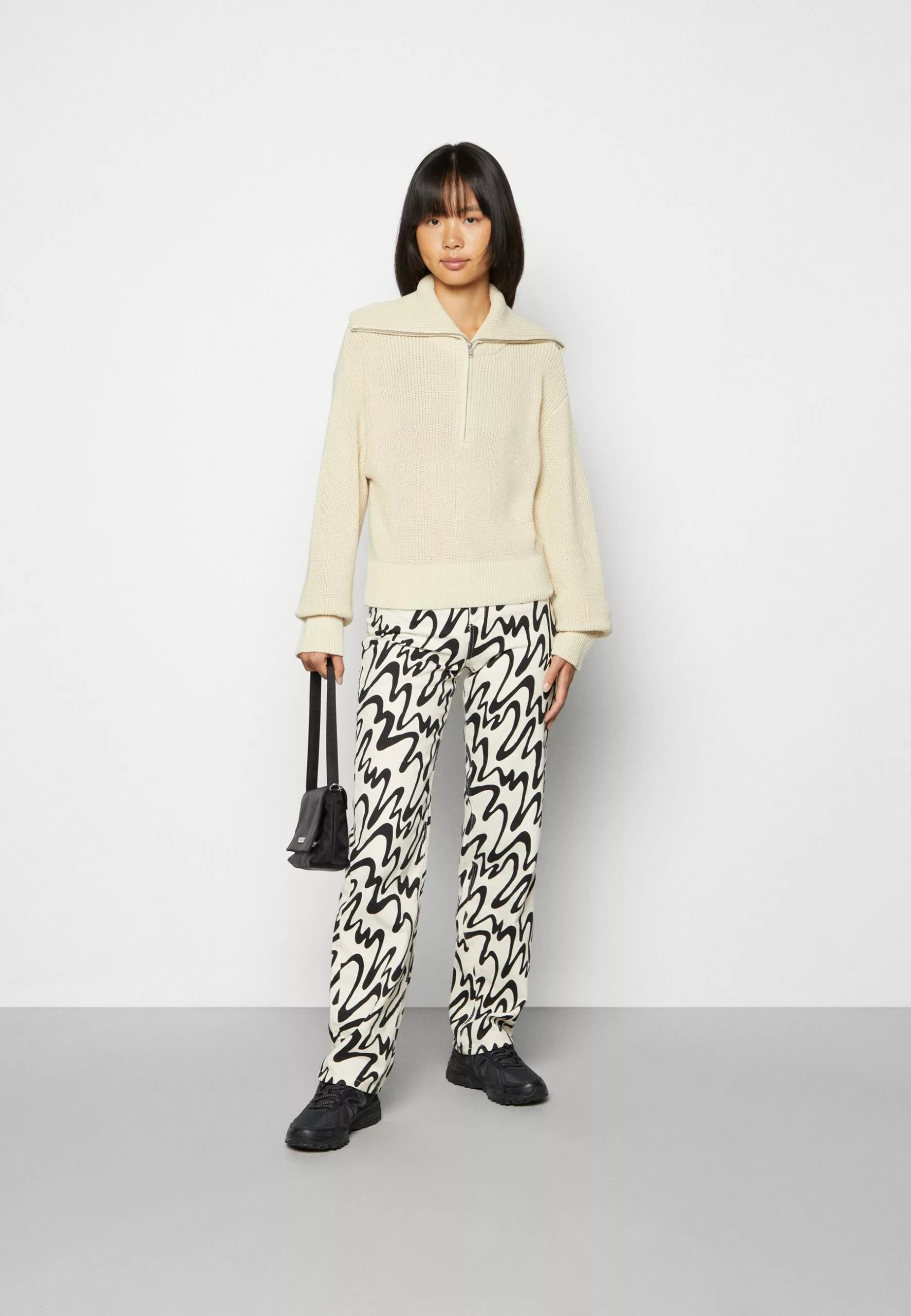 Monki Trui - Off White 4 Monki Trui - Off White - Afbeelding 2