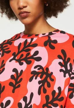 Monki T-Shirt Basic - Pink/Black/Red 13 Monki T-Shirt Basic - Pink/Black/Red -Monki Verkoop 71739e04ba674d2e893210693ff0f82a