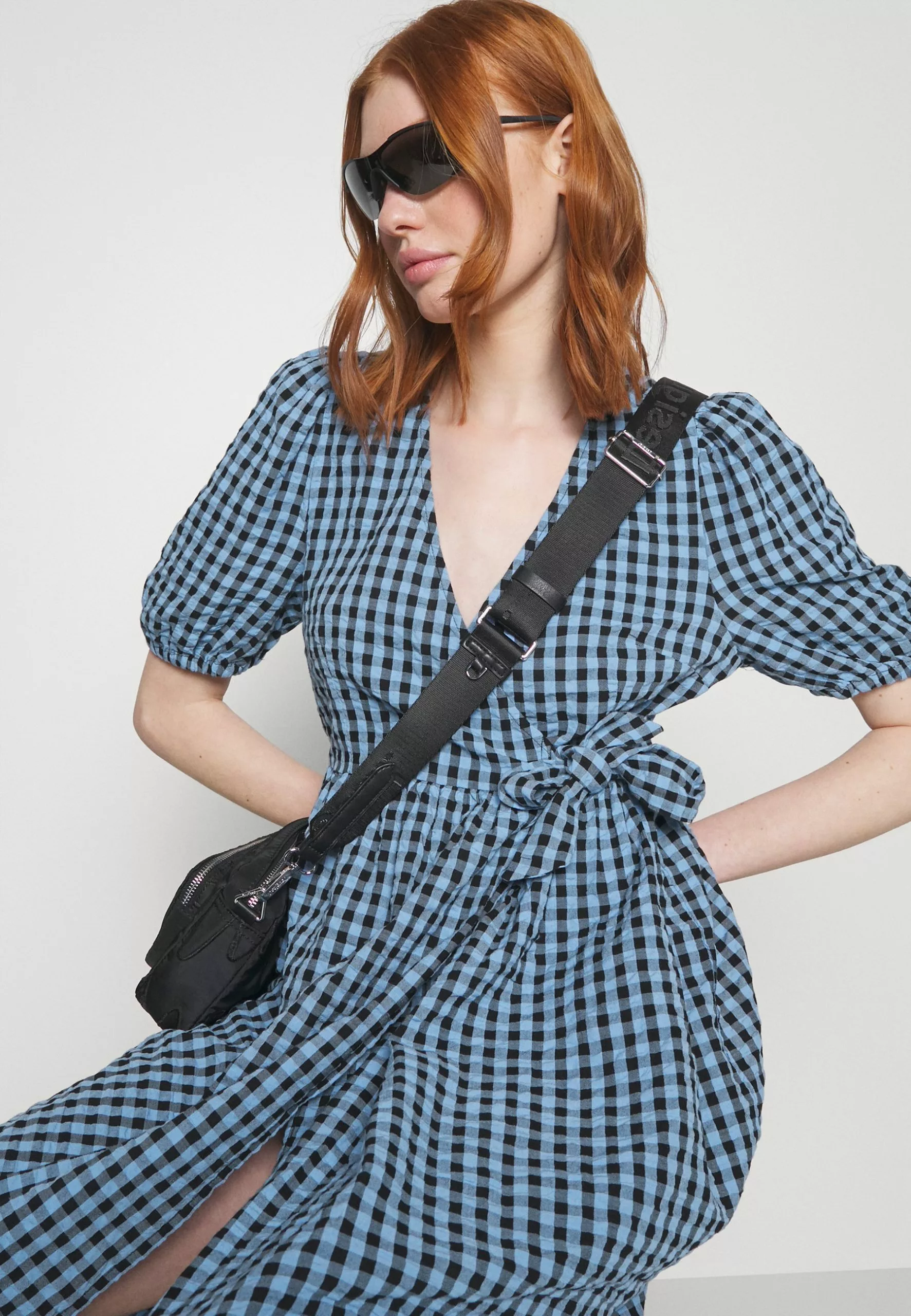 Monki Jurk - Cleangingham 6 Monki Jurk - Cleangingham - Afbeelding 4