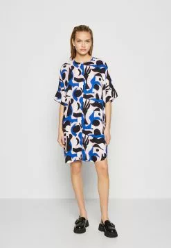 Monki Blousejurk - Pink Lisendna