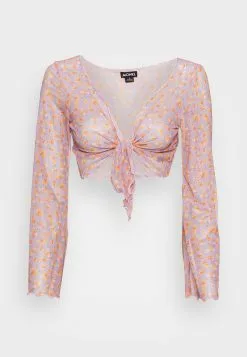 Monki Longsleeve - Lilac Purple Light -Monki Verkoop 7d1d0dda4e7743f79fb55dda3ea8956a