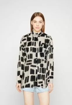 Monki Blouse - Beige/Black
