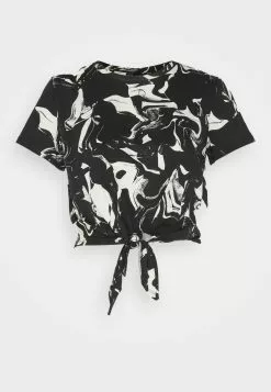 Monki T-Shirt Print - Black/White 12 Monki T-Shirt Print - Black/White -Monki Verkoop 8b4d7a8ad152453da053be8259a12619