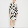 Monki Blousejurk - Off White/Black -Monki Verkoop 9189395592af46a09ab6e0fc16e4fb6a