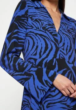 Monki Maxi-Jurk - Zebzebra.Blue -Monki Verkoop a48761d8b3ad47db96369f3a682101ca