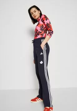 Monki Longsleeve - Red/Pink/Multi-Coloured -Monki Verkoop aac94cc3384b46ebb972e6e8b8ffdf67