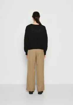 Monki Vest - Black -Monki Verkoop aaef3c497ef447e58c7d91005164344c