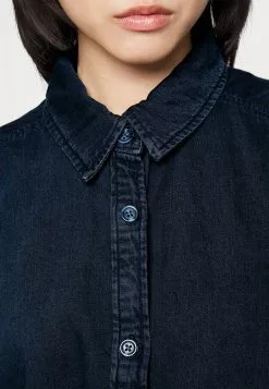 Monki Overhemdblouse - Blue Medium Dusty -Monki Verkoop ad845ca35e974dad82a2b679ae6a3910