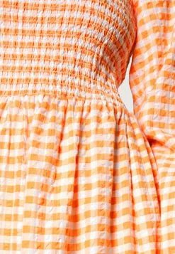 Monki Jurk - Orange Gingham -Monki Verkoop b56408491d714c6ea1b8804eaa8f2deb