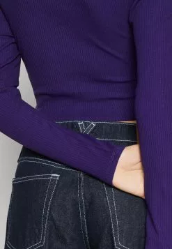 Monki Longsleeve - Purple -Monki Verkoop bc4fa5fa7f96414cbcddfa5f2fabab36