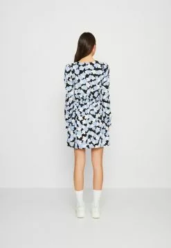 Monki Blousejurk - Light Blue -Monki Verkoop c0335cacab27449cb924ada38a169620