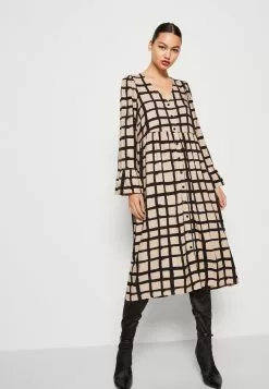 Monki Blousejurk - Beige -Monki Verkoop c0dae5b300fc4b80a06a0ac96e007b21