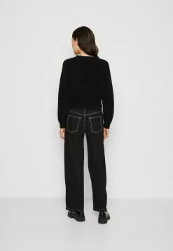 Monki Vest - Black Dark 10 Monki Vest - Black Dark -Monki Verkoop c5779aad53ff4f6a9f71ad7e9437301f