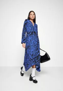 Monki Maxi-Jurk - Zebzebra.Blue -Monki Verkoop c8f7cf8442694a969e031e93d4084a26