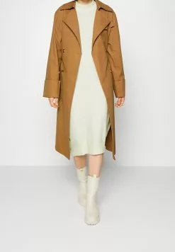 Monki Gebreide Jurk - Off-White -Monki Verkoop d35ff28f76fd470891613a66af630f6b