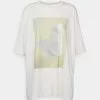 Monki T-Shirt Basic - White Dusty -Monki Verkoop d73a793a65a24d5790d4b1bb2cd3235d