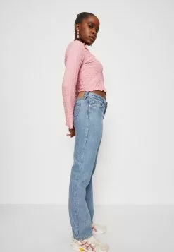 Monki Blouse - Pink Light 11 Monki Blouse - Pink Light -Monki Verkoop d73e4f00217949e39f1df59390c8b4bc