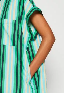 Monki Blousejurk - Green -Monki Verkoop dc2225d0d9c4472b9c33351f16e131b9