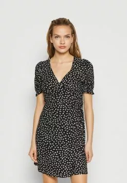 Monki Jurk - Black Dark Poetic