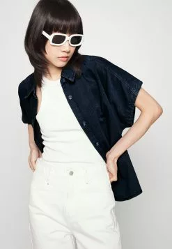 Monki Overhemdblouse - Blue Medium Dusty -Monki Verkoop e541d3522acb49aaa33babb792452368