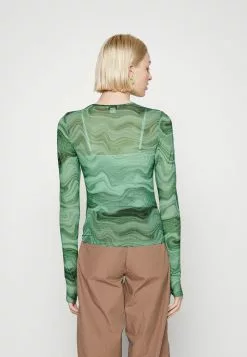 Monki Longsleeve - Light Green -Monki Verkoop e7c583d9a5cf4a16a63edd6362a987a8