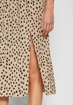 Monki Jurk - Beige 13 Monki Jurk - Beige -Monki Verkoop ec894718d37d456899d331975270e305