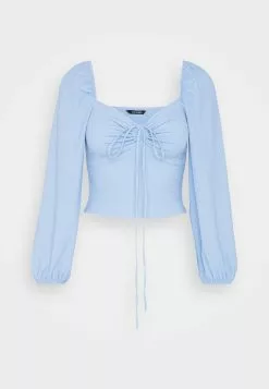 Monki Longsleeve - Light Blue 12 Monki Longsleeve - Light Blue -Monki Verkoop efd34d32139b42aab2b75a2a44f04885