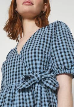 Monki Jurk - Cleangingham 13 Monki Jurk - Cleangingham -Monki Verkoop f0f75f1ac772484d99152f65d6e961f8