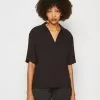 Monki Poloshirt - Black Dark 1 Monki Poloshirt - Black Dark -Monki Verkoop fe5072e20eb64442b96e06e22d6cb697